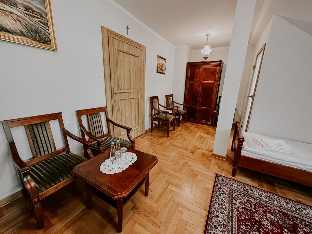 Hotel Dwór Mościbrody Siedlce Exterior foto