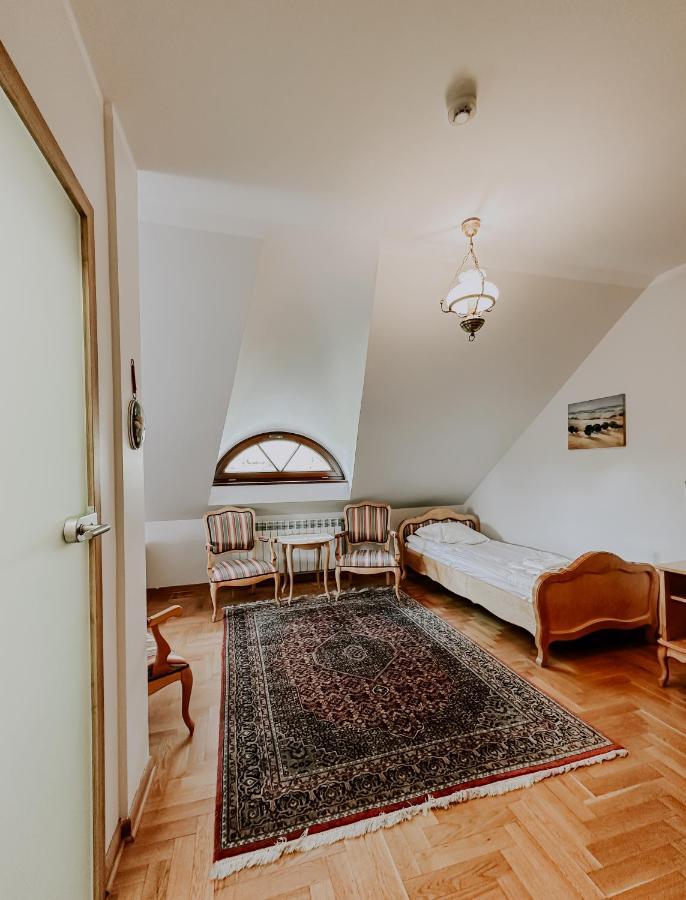 Hotel Dwór Mościbrody Siedlce Exterior foto