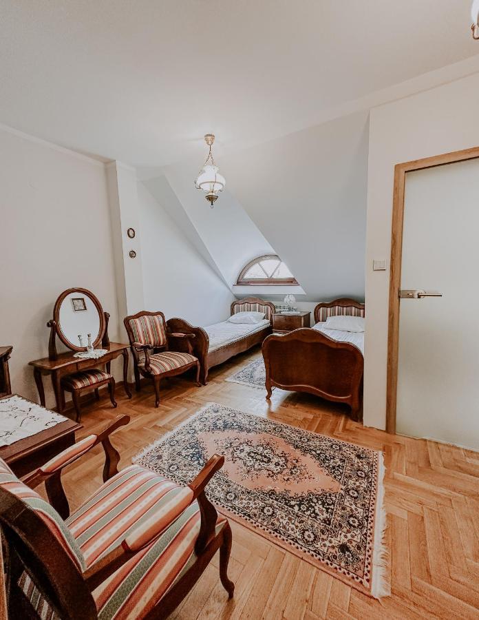 Hotel Dwór Mościbrody Siedlce Exterior foto